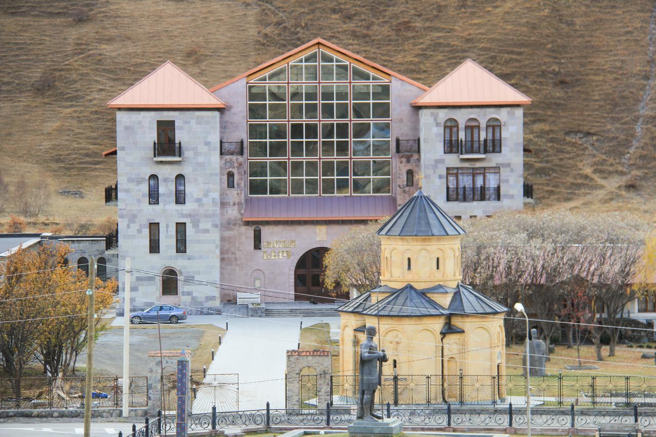 Hotel Sno Kazbegi Exterior photo